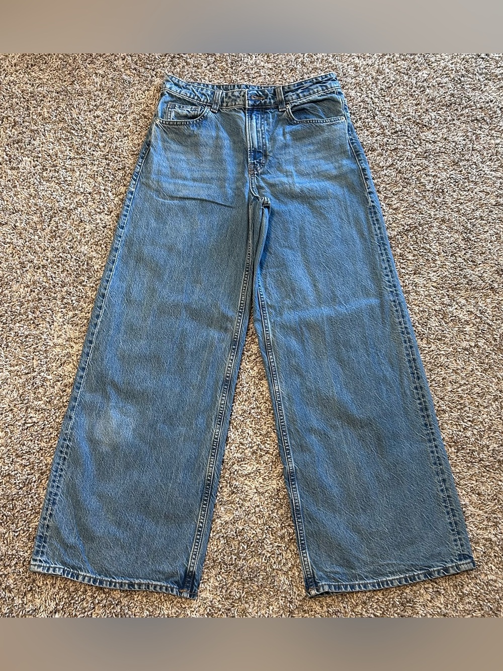 H&M DIVIDED High Waist EXTRA WIDE LEG Baggy Jeans Medium Wash Size 4 Y2K